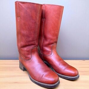 Levi’s-Rare Vintage 70’s campus leather pull-on boots. Men’s 11. Cognac. EUC